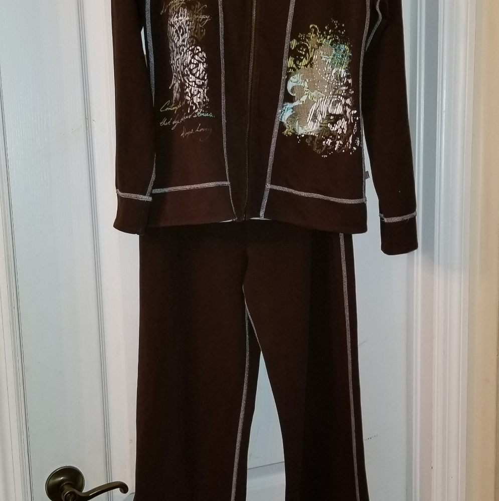 Zenergy by Chicos Workout Suit